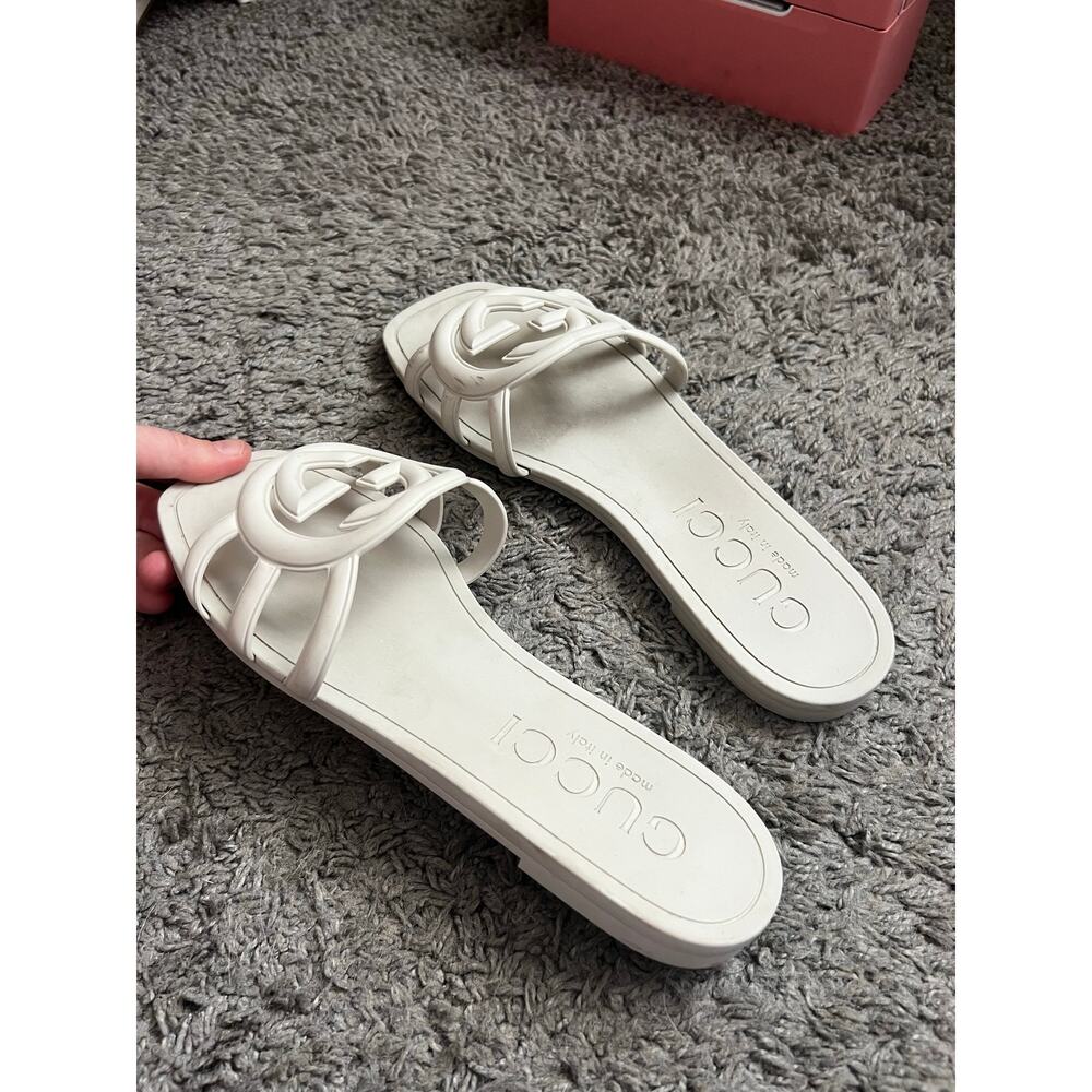 Gucci Palma Rubber Sandals in White Size 37 - Picture 5 of 9